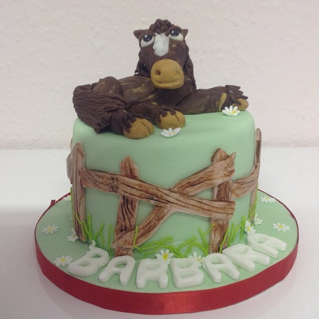 Horse themed cake
