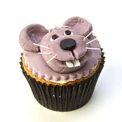 Rat cupcake