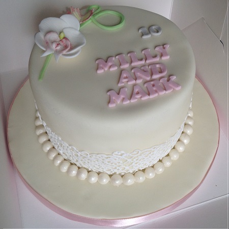 10th Anniversary cake with names