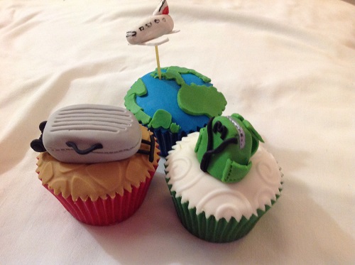 Holiday/traveller cupcake