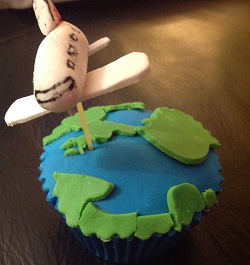 Airliner cupcake