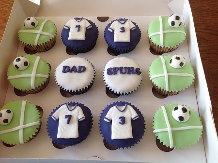 Spurs cupcakes