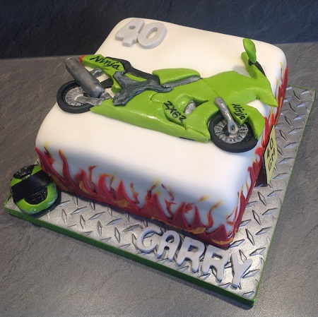 Yamaha ZX6R Motorbike birthday cake