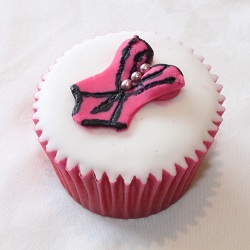 Pink Basque cupcake