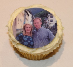 Photos of your favourite people cupcake