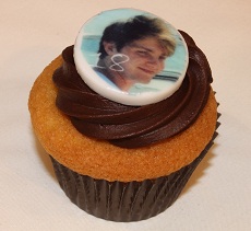 Customised 18th birthday photo cupcake