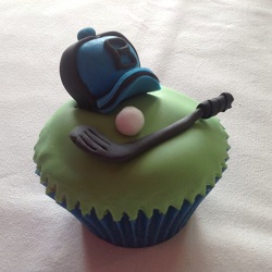 Golf cupcake