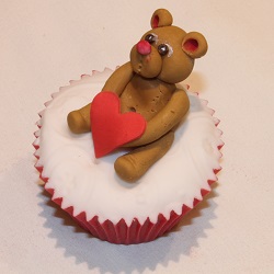 Valentines Teddy bear cupcake