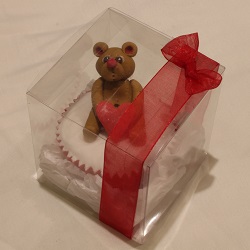 Valentines teddy cupcake giftbox